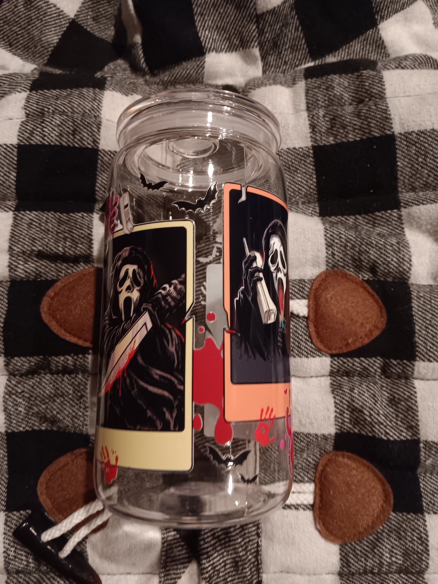 Scream tumbler
