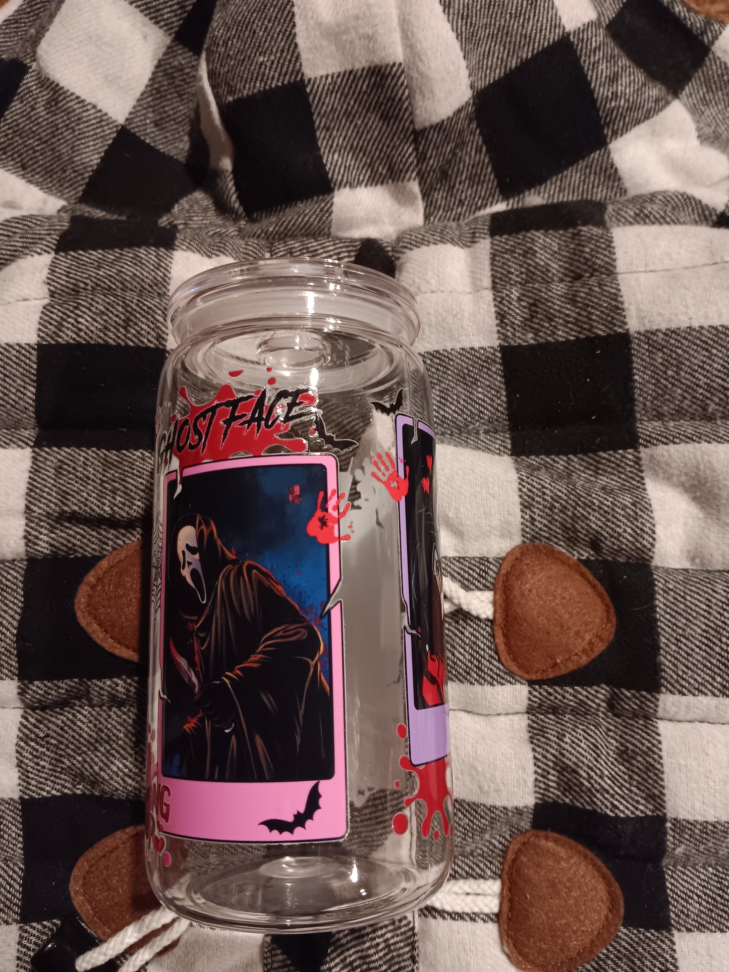Scream tumbler